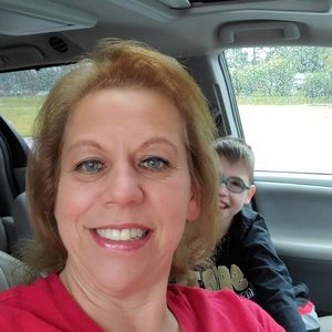 Meet your Posher, Monica